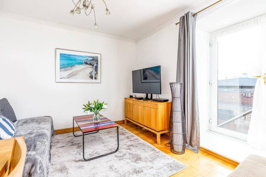 Fresh, Modern West End Apartment Beside Hydro Glasgow Buitenkant foto